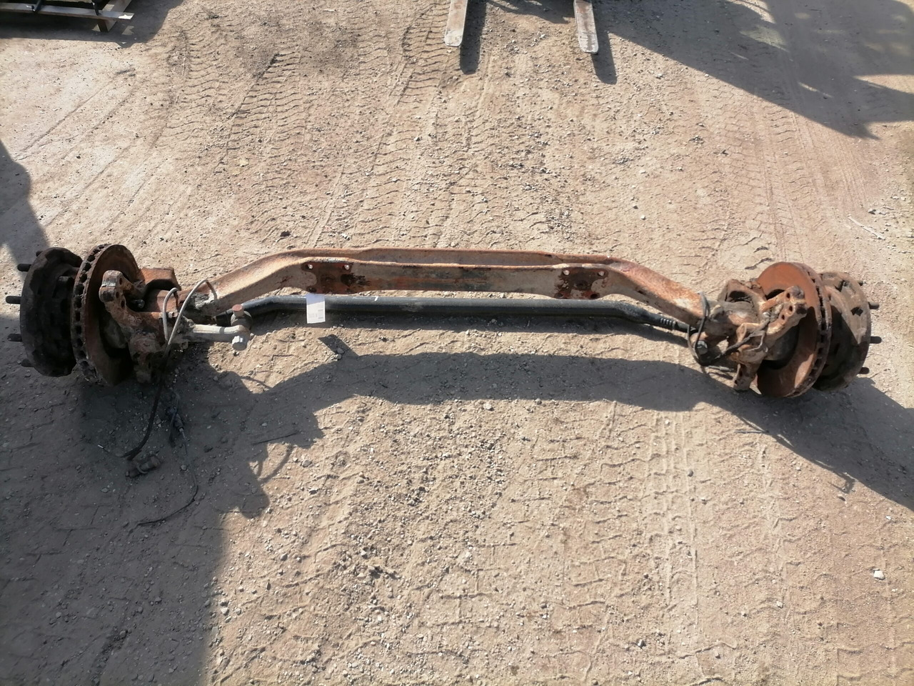 Scania Rear axel housing 1444229 - Front axle for Truck: picture 2 Scania Rear axel housing 1444229 - Front axle for Truck: picture 2