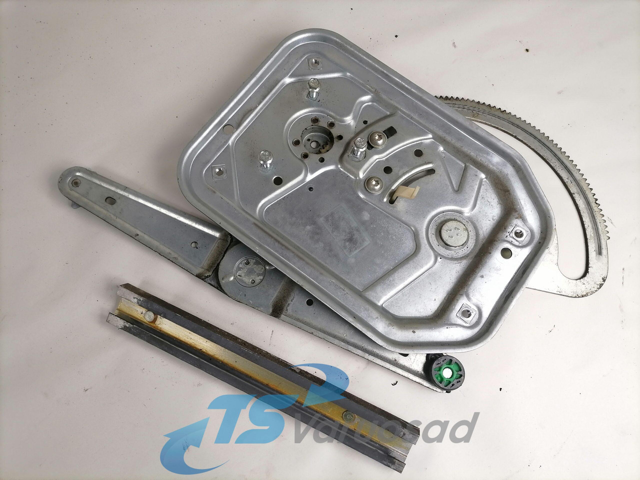 Scania Side window lifting mechanism 2572351 - Window and parts for Truck: picture 3 Scania Side window lifting mechanism 2572351 - Window and parts for Truck: picture 3