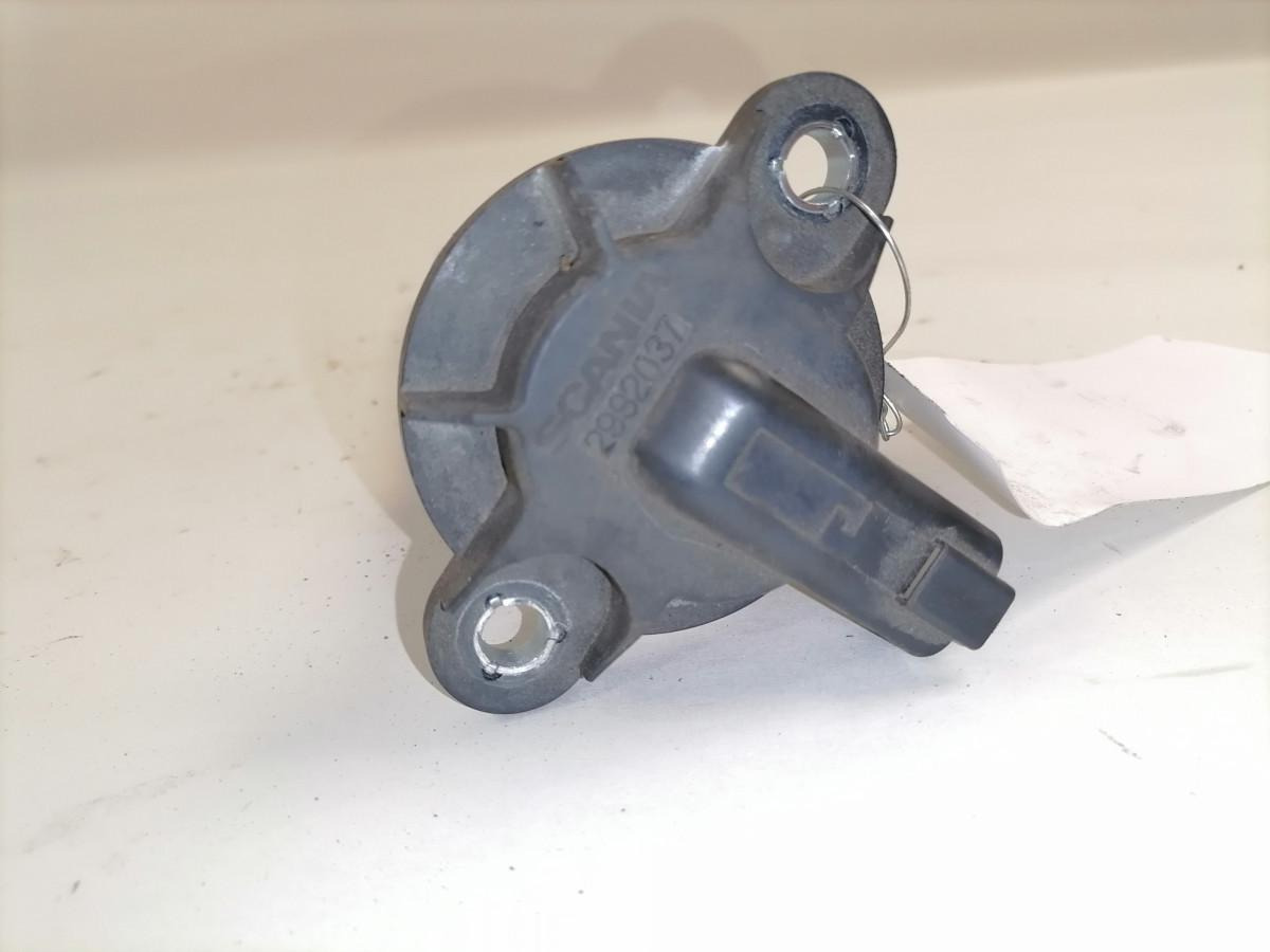 Scania Süütepool 2992037 - Fuel pump for Truck: picture 3 Scania Süütepool 2992037 - Fuel pump for Truck: picture 3