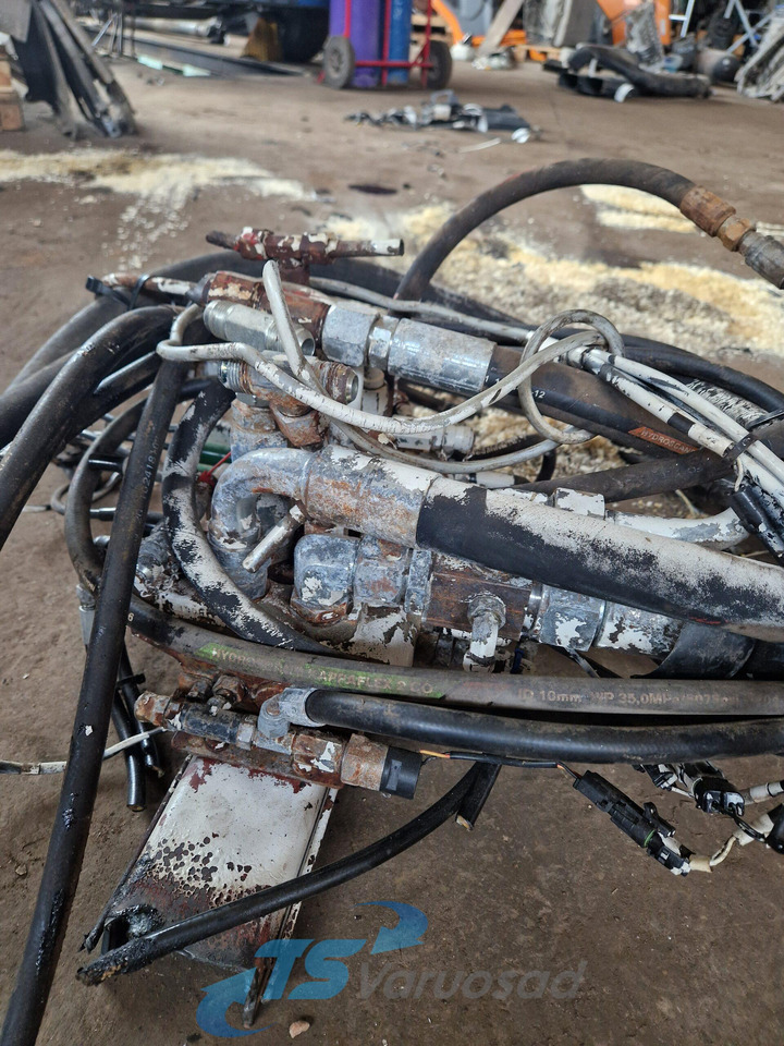 Universaalne Hydraulic control VAL36140005071 - Hydraulics for Truck: picture 4 Universaalne Hydraulic control VAL36140005071 - Hydraulics for Truck: picture 4