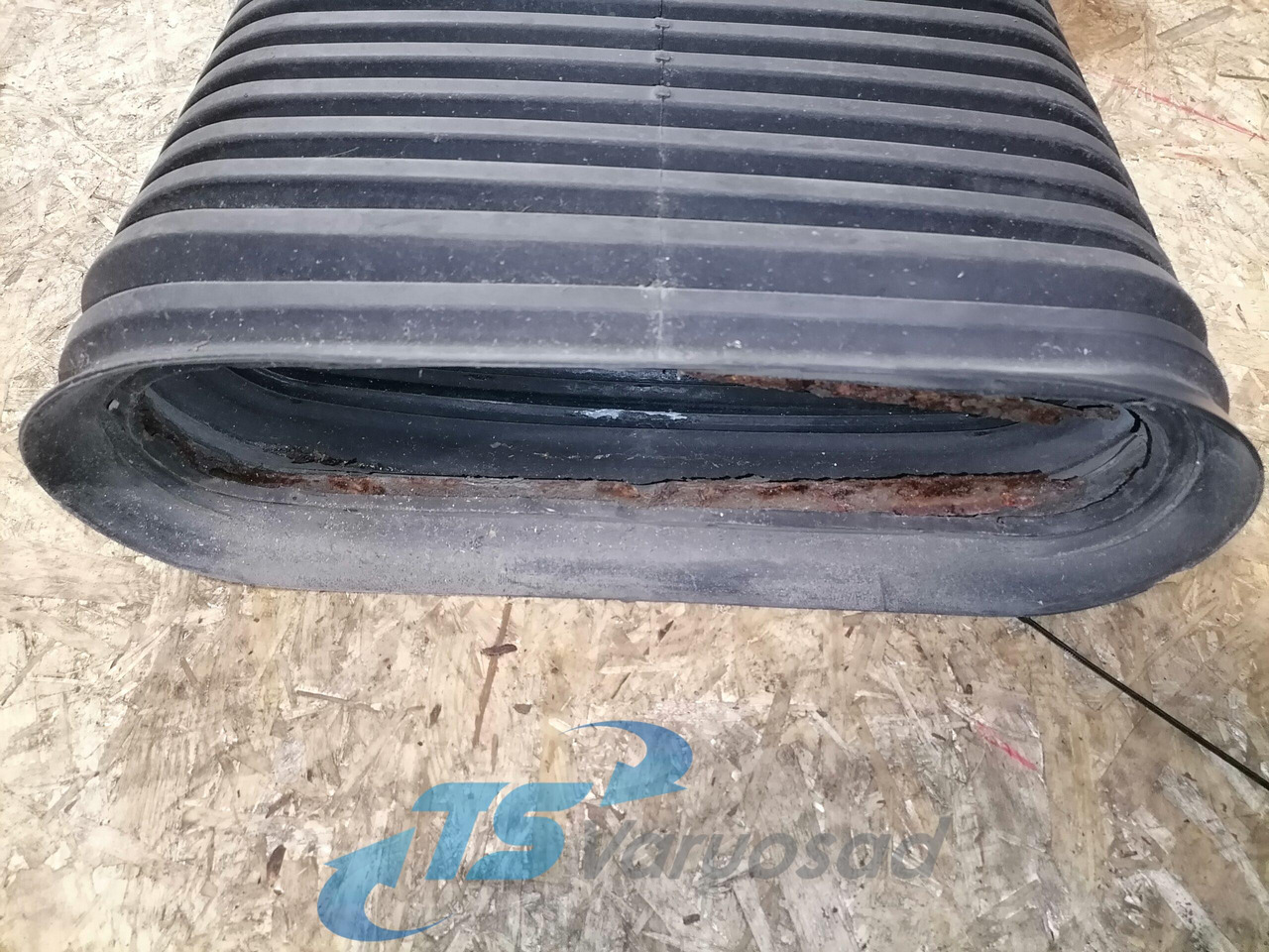 Volvo Air intake 1676680 - Air intake system for Truck: picture 5 Volvo Air intake 1676680 - Air intake system for Truck: picture 5