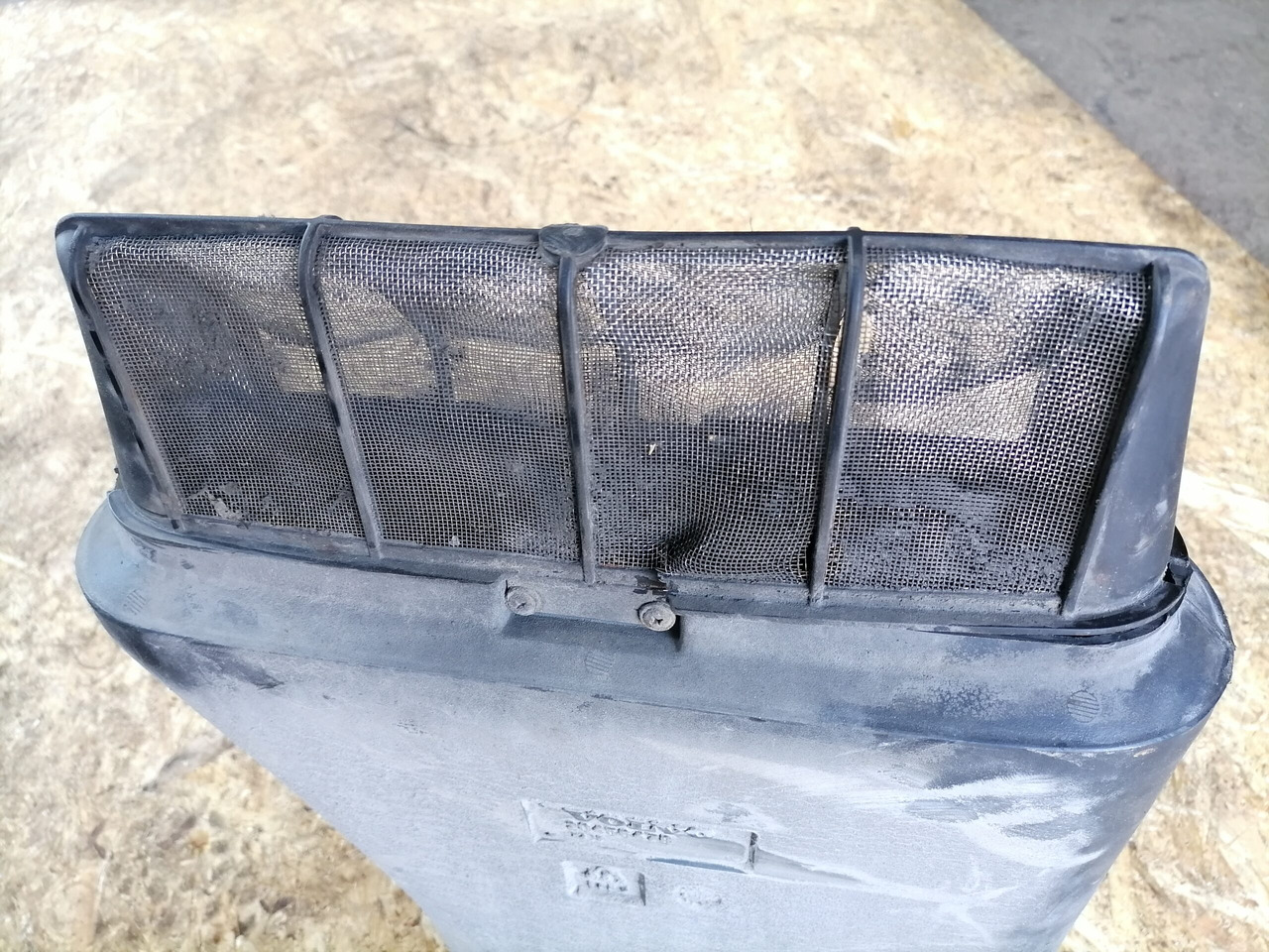 Volvo Air intake 20456478 - Air intake system for Truck: picture 4 Volvo Air intake 20456478 - Air intake system for Truck: picture 4