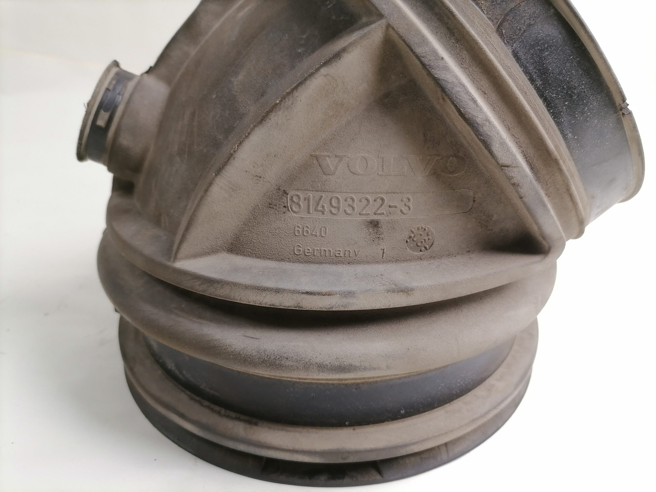 Volvo Air intake 8149322 - Air intake system for Truck: picture 5 Volvo Air intake 8149322 - Air intake system for Truck: picture 5