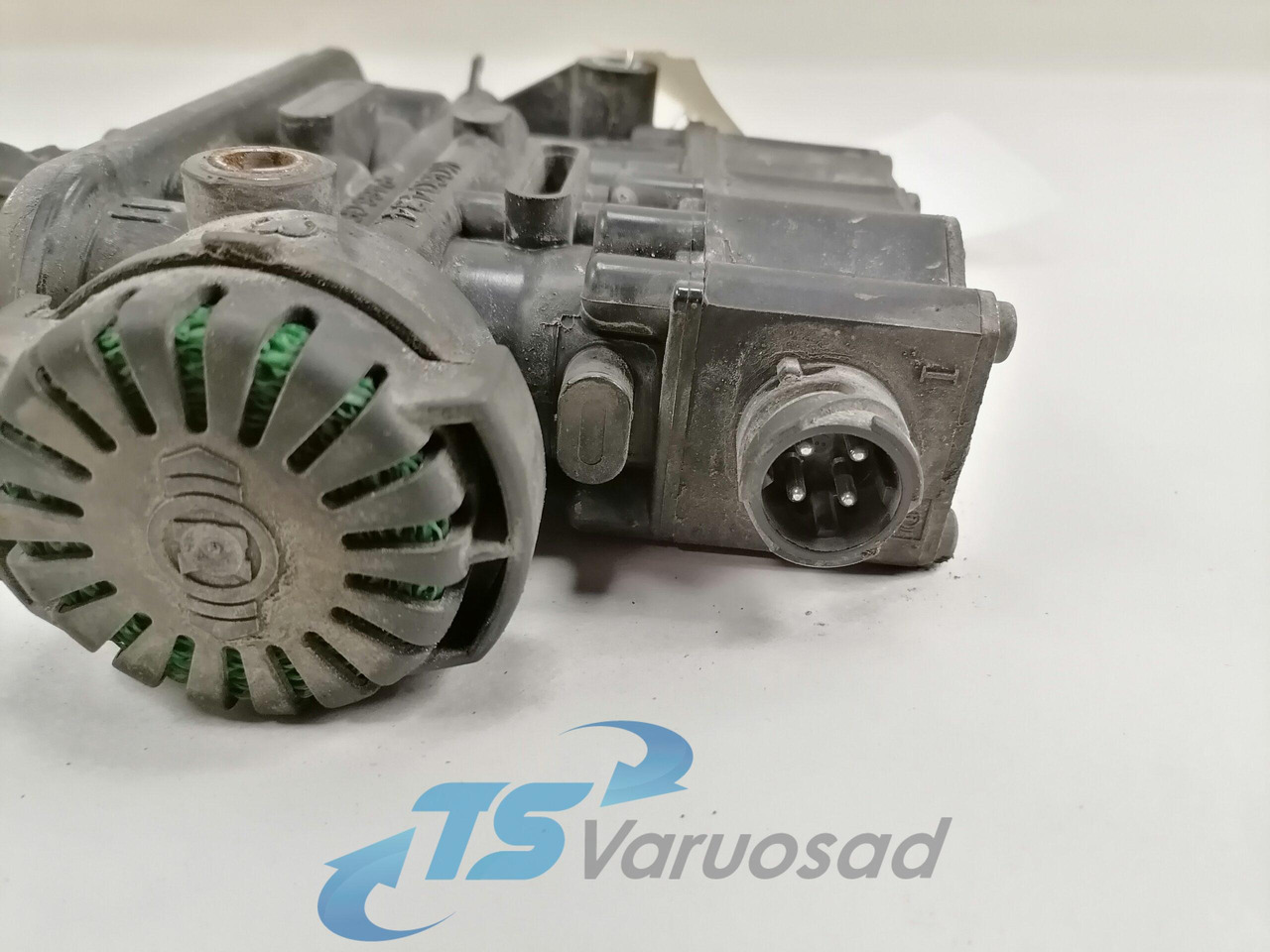 Volvo Air suspension control valve, ECAS 21083657 - Brake valve for Truck: picture 4 Volvo Air suspension control valve, ECAS 21083657 - Brake valve for Truck: picture 4