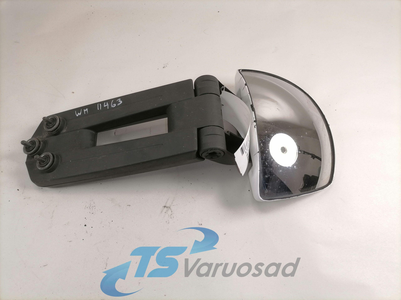 Volvo Allavaatepeegel 84004927 - Rear view mirror for Truck: picture 1 Volvo Allavaatepeegel 84004927 - Rear view mirror for Truck: picture 1