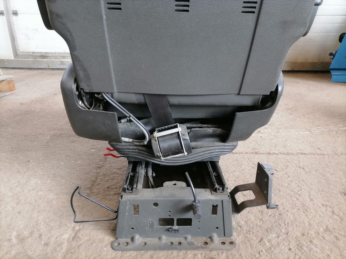 Volvo Driver seat 22039408 - Seat for Truck: picture 5 Volvo Driver seat 22039408 - Seat for Truck: picture 5