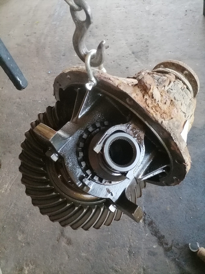 Volvo Final drive RSS1344B - Final drive for Truck: picture 2 Volvo Final drive RSS1344B - Final drive for Truck: picture 2