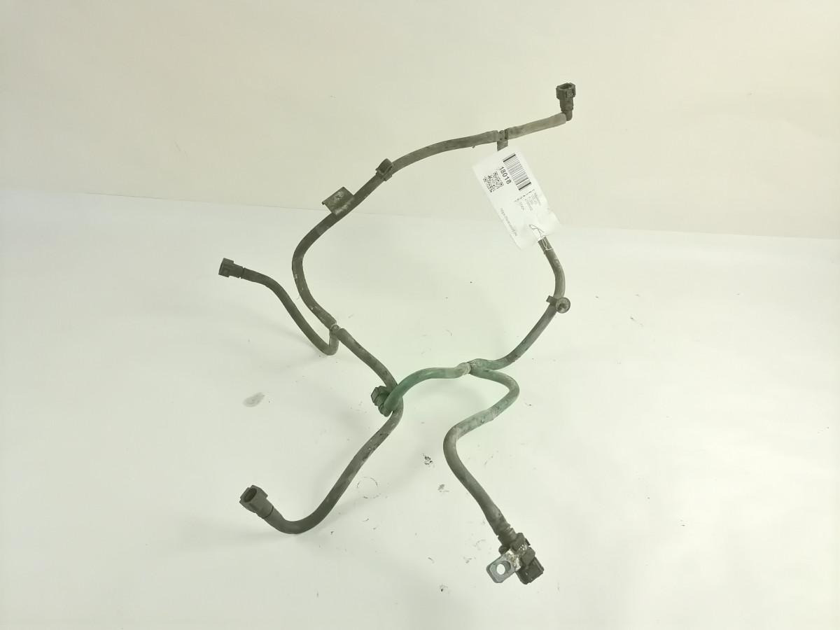 Volvo Fuel pipe 21855462 - Fuel processing/ Fuel delivery for Truck: picture 3 Volvo Fuel pipe 21855462 - Fuel processing/ Fuel delivery for Truck: picture 3