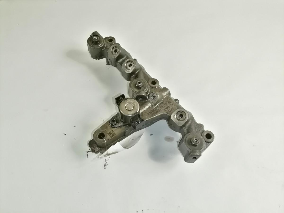 Volvo Mootoripidur 21524861 - Muffler/ Exhaust system for Truck: picture 3 Volvo Mootoripidur 21524861 - Muffler/ Exhaust system for Truck: picture 3