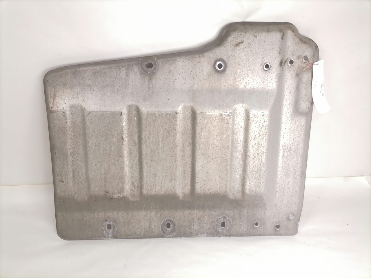 Volvo Muffler cover 22223839 - Muffler for Truck: picture 2 Volvo Muffler cover 22223839 - Muffler for Truck: picture 2