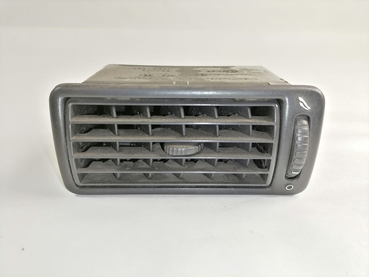 Volvo Õhusuunaja 20911930 - Universal part for Truck: picture 4 Volvo Õhusuunaja 20911930 - Universal part for Truck: picture 4