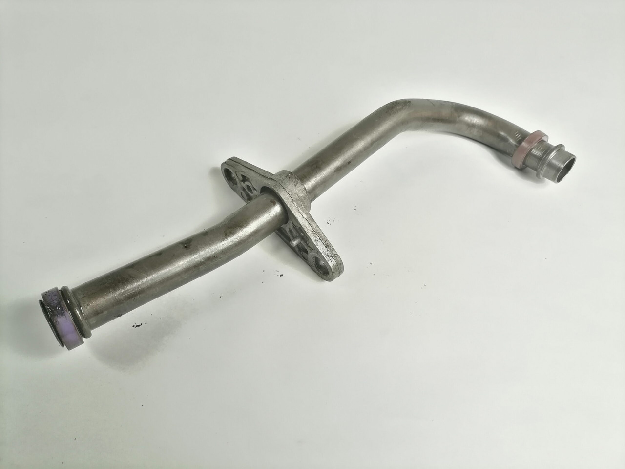 Volvo Oil pump pipe 20501240 - Oil pump for Truck: picture 1 Volvo Oil pump pipe 20501240 - Oil pump for Truck: picture 1