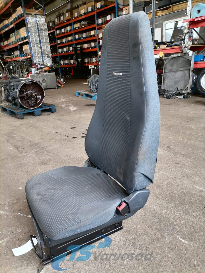 Volvo Passenger seat 7420862569 - Seat for Truck: picture 3 Volvo Passenger seat 7420862569 - Seat for Truck: picture 3