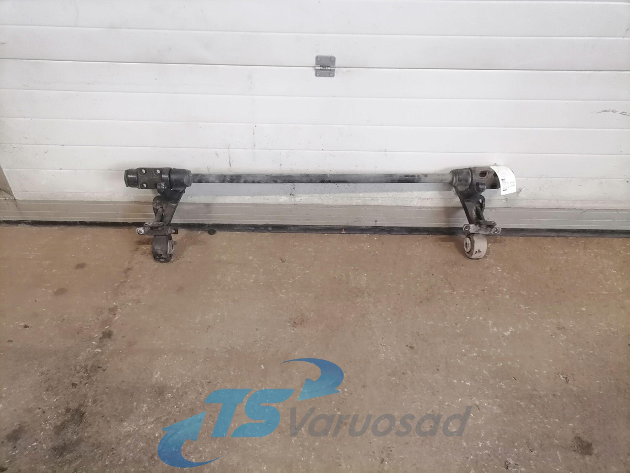 Volvo Volvo FH kabiini torsioonvarras 3198853 - Cab suspension for Truck: picture 1 Volvo Volvo FH kabiini torsioonvarras 3198853 - Cab suspension for Truck: picture 1