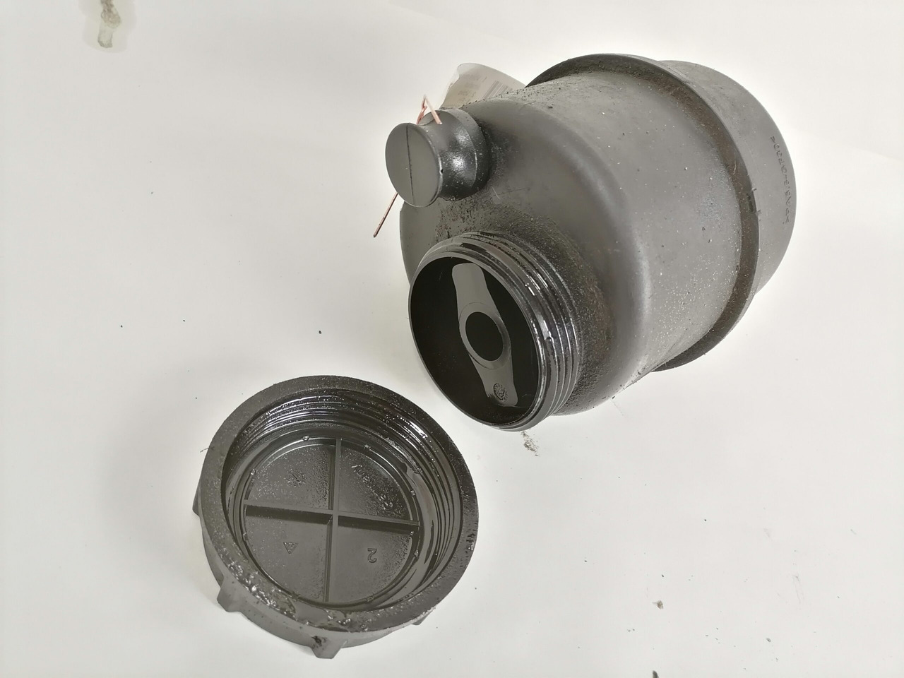 Volvo Volvo roolisüsteemi õlimahuti 21362869 - Steering hose for Truck: picture 4 Volvo Volvo roolisüsteemi õlimahuti 21362869 - Steering hose for Truck: picture 4