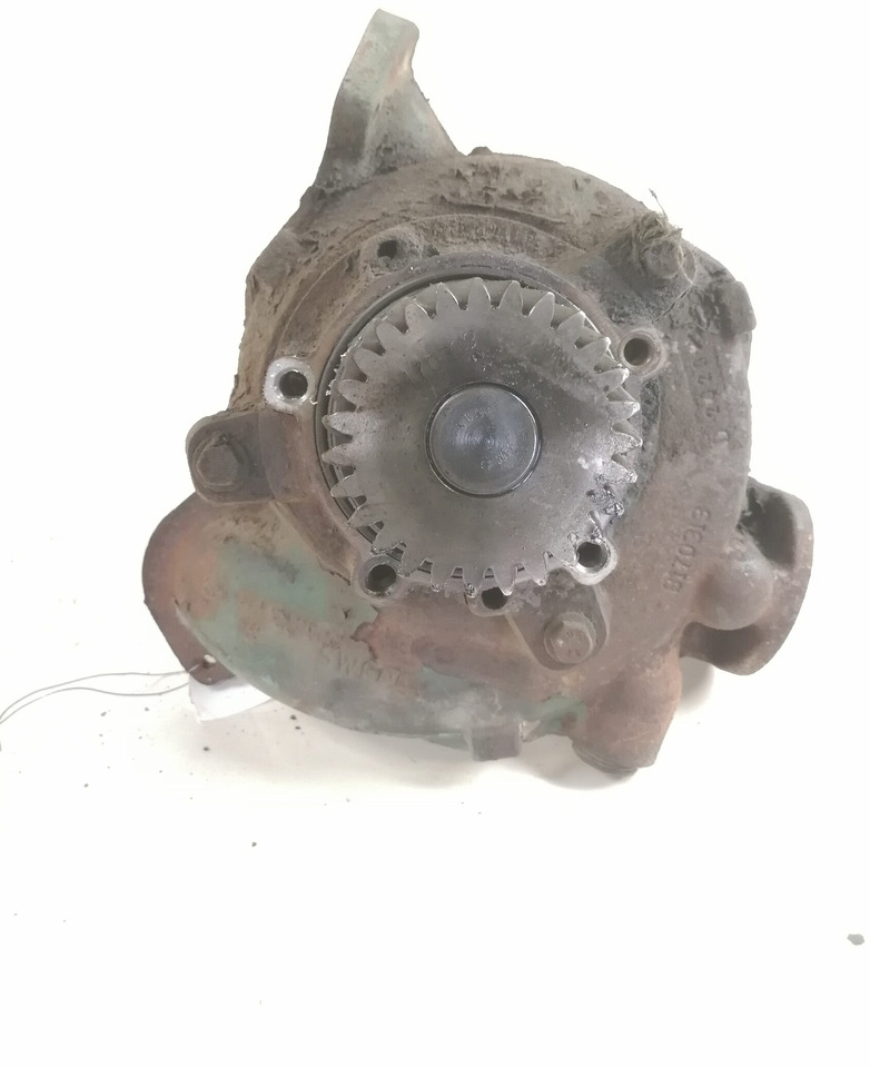 Volvo Water pump manifold / housing 8170312 - Coolant pump for Truck: picture 3 Volvo Water pump manifold / housing 8170312 - Coolant pump for Truck: picture 3