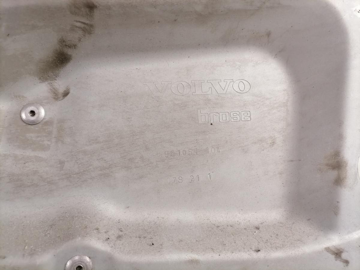 Volvo window mechanism 84056045 - Door and parts for Truck: picture 2 Volvo window mechanism 84056045 - Door and parts for Truck: picture 2