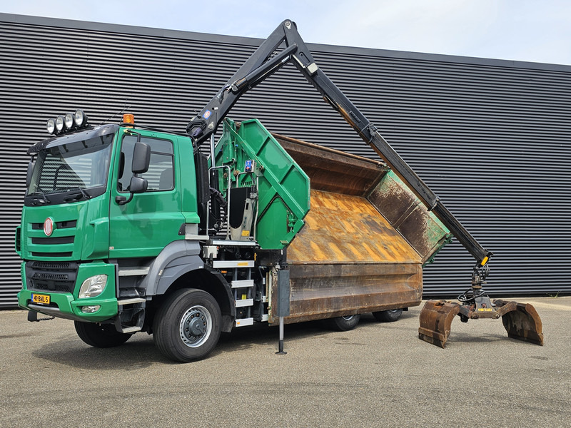 DAF TATRA T158/II 6X6 / HMF Z CRANE + 2 SIDE TIPPER - Tipper, Crane truck: picture 4 DAF TATRA T158/II 6X6 / HMF Z CRANE + 2 SIDE TIPPER - Tipper, Crane truck: picture 4