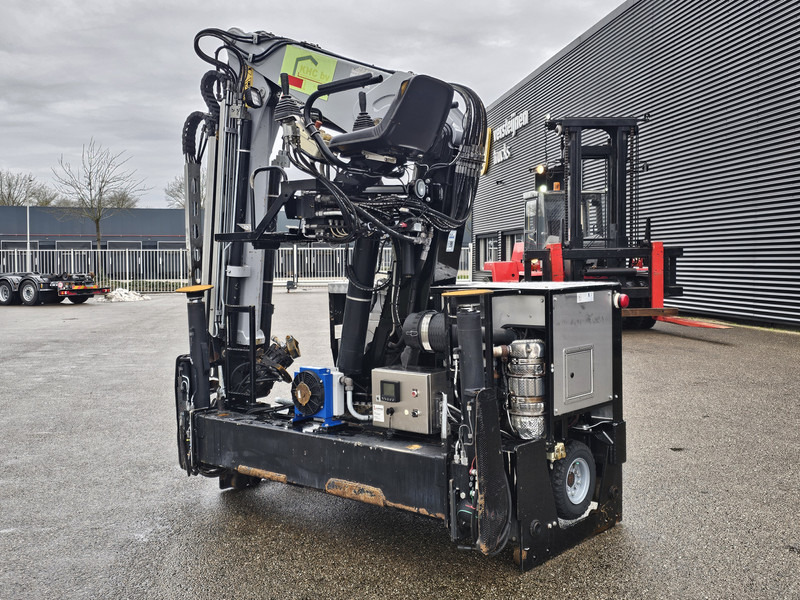 KHC KHC 17R-4 / ROLLER KRAAN / 4 X HYDRAULISCH - Crane truck: picture 5 KHC KHC 17R-4 / ROLLER KRAAN / 4 X HYDRAULISCH - Crane truck: picture 5