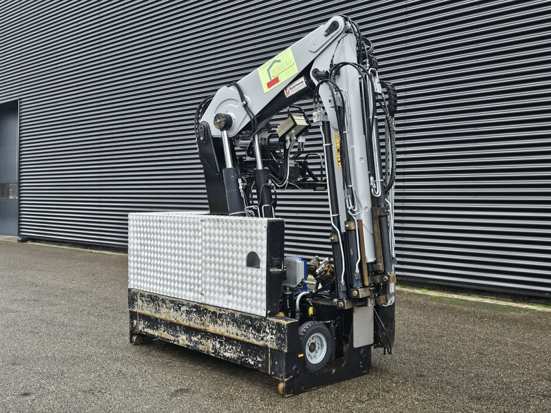 KHC KHC 17R-4 / ROLLER KRAAN / 4 X HYDRAULISCH - Crane truck: picture 3 KHC KHC 17R-4 / ROLLER KRAAN / 4 X HYDRAULISCH - Crane truck: picture 3