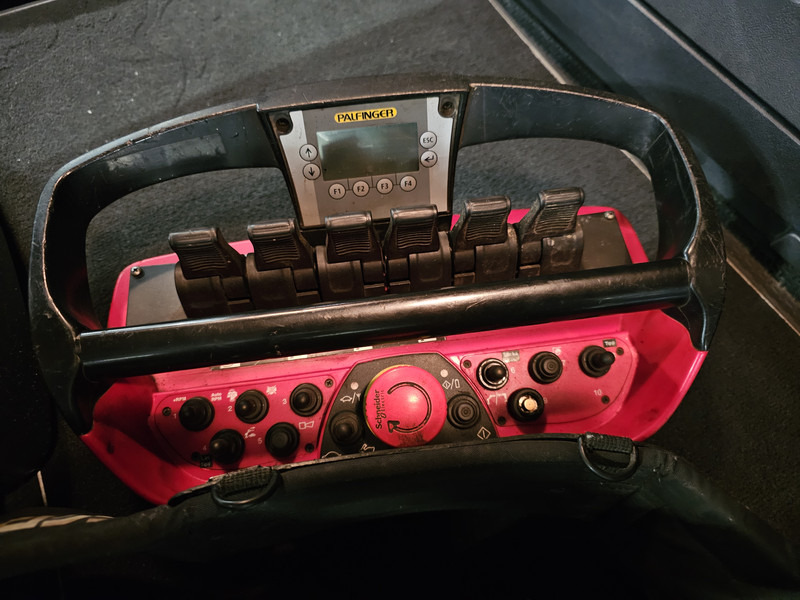 Scania G490 8x4*4 / PALFINGER CRANE + HOOKLIFT - Hook lift truck, Crane truck: picture 5 Scania G490 8x4*4 / PALFINGER CRANE + HOOKLIFT - Hook lift truck, Crane truck: picture 5