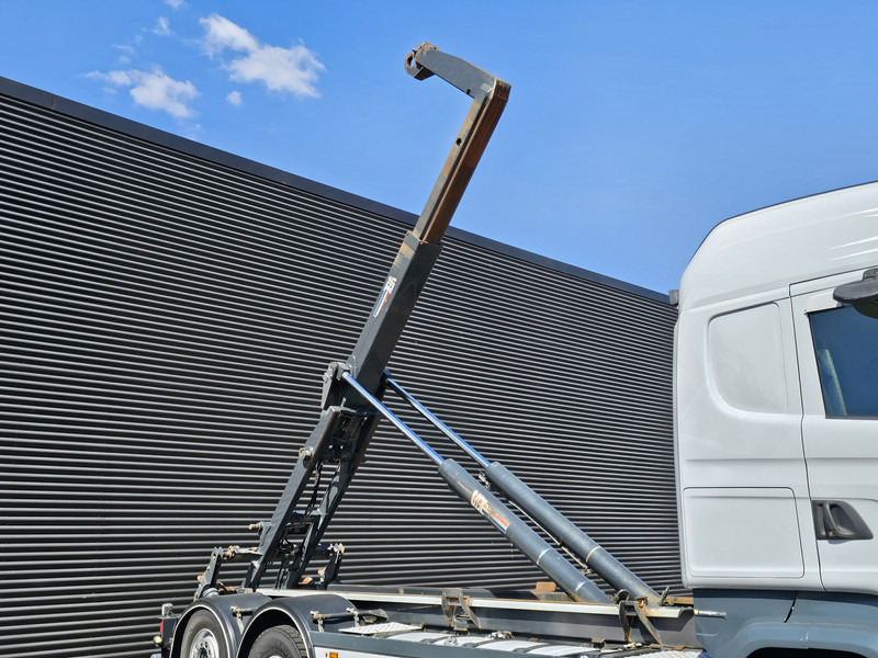 Scania R450 6x2*4 / VDL HOOKLIFT / EURO 6 - Hook lift truck: picture 4 Scania R450 6x2*4 / VDL HOOKLIFT / EURO 6 - Hook lift truck: picture 4