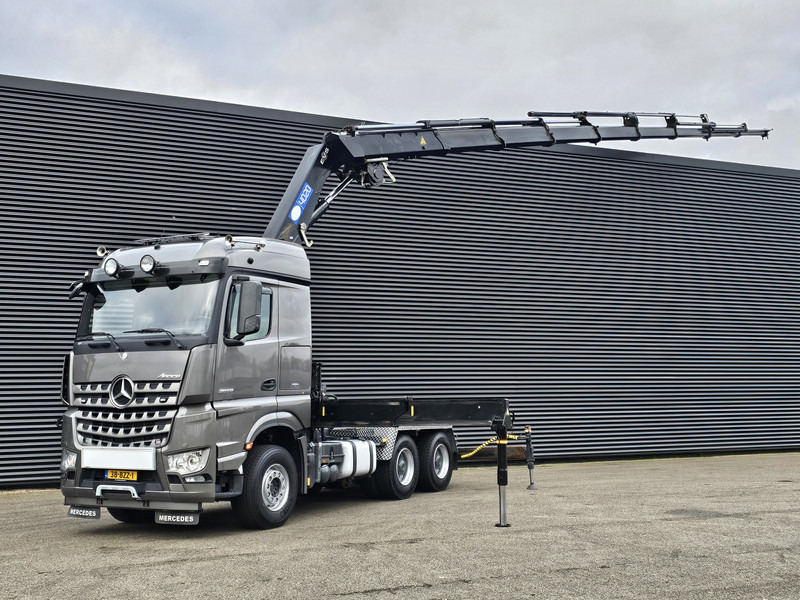 Mercedes-Benz Arocs 2658 6x4 / HMF 40 t/m - 21.3 mtr / WINCH - Tractor unit: picture 1 Mercedes-Benz Arocs 2658 6x4 / HMF 40 t/m - 21.3 mtr / WINCH - Tractor unit: picture 1