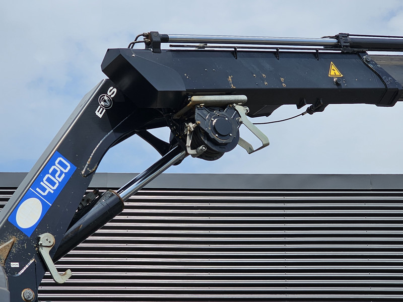 Mercedes-Benz Arocs 2658 6x4 / HMF 40 t/m - 21.3 mtr / WINCH - Tractor unit: picture 3 Mercedes-Benz Arocs 2658 6x4 / HMF 40 t/m - 21.3 mtr / WINCH - Tractor unit: picture 3