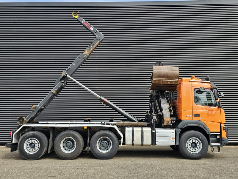 Volvo FMX 460 8x4-4 / HIAB Z CRANE + HOOKLIFT - Hook lift truck: picture 4 Volvo FMX 460 8x4-4 / HIAB Z CRANE + HOOKLIFT - Hook lift truck: picture 4