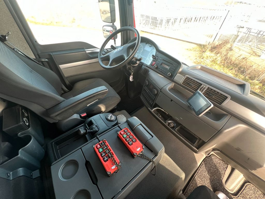 Leasing of MAN 10.180 Saug & Druck & Spülwagen & Funk Euro 6  MAN 10.180 Saug & Druck & Spülwagen & Funk Euro 6: picture 13