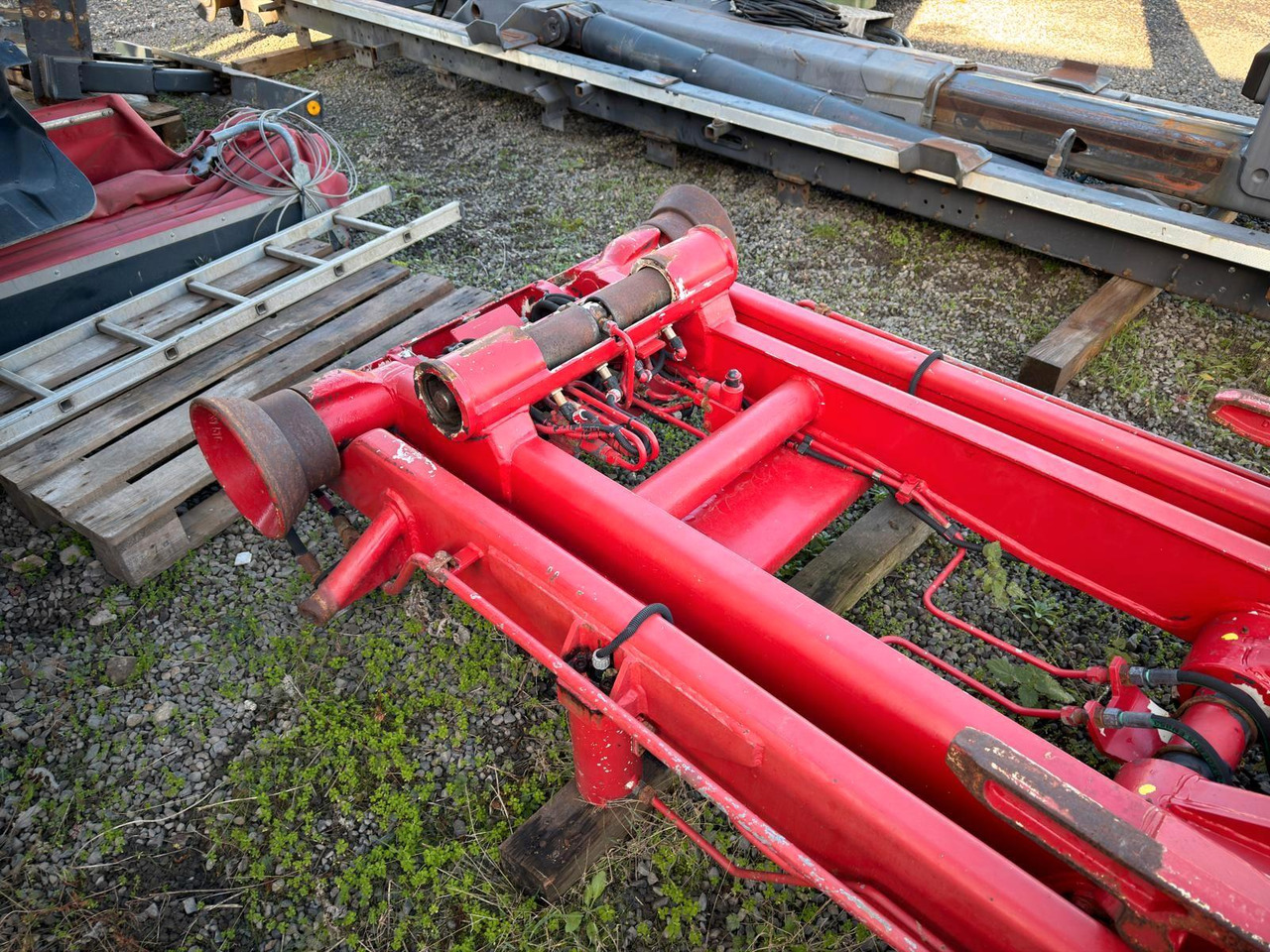 Meiller Abrollaufbau für 6X4 mit 3,90 Radstand Meiller RK 20.55 Abroll-Aufbau für 6X4 RS: 3,90m - Hook lift/ Skip loader system: picture 2 Meiller Abrollaufbau für 6X4 mit 3,90 Radstand Meiller RK 20.55 Abroll-Aufbau für 6X4 RS: 3,90m - Hook lift/ Skip loader system: picture 2