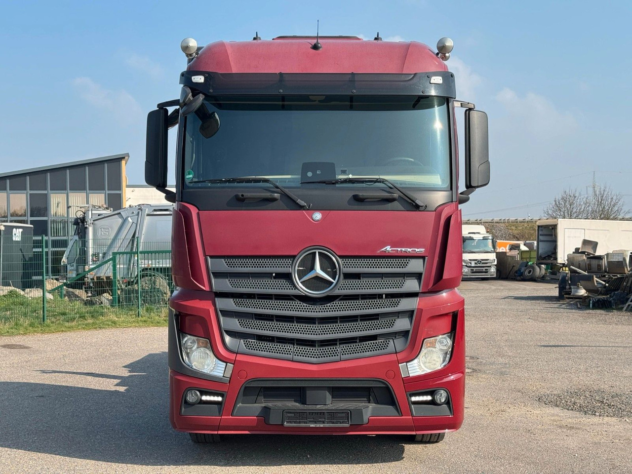 Mercedes-Benz 2558 6x2 Meiller RK 20.65 | Retarder | Klima - Hook lift truck: picture 5 Mercedes-Benz 2558 6x2 Meiller RK 20.65 | Retarder | Klima - Hook lift truck: picture 5