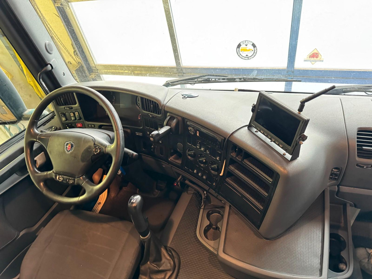 Tractor unit Scania G 400 Retarder & Kipphydraulik: picture 11