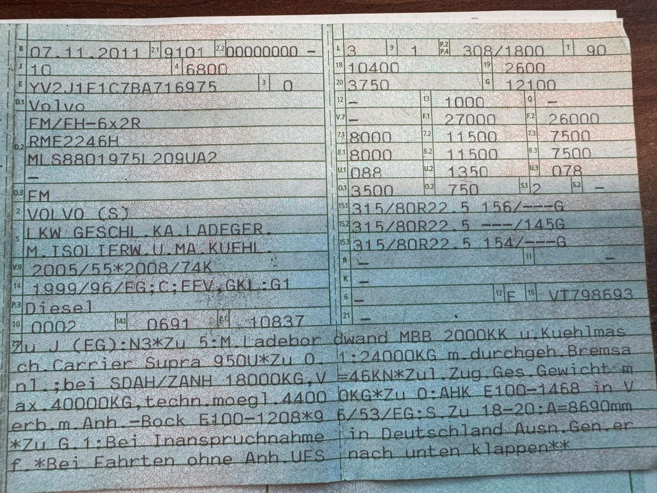 Volvo FM 410 6X2 Kühlkoffer mit Carrier Diesel & Strom Volvo FM 410 6X2 Kühlkoffer mit Carrier Diesel & Strom - Refrigerator truck: picture 2 Volvo FM 410 6X2 Kühlkoffer mit Carrier Diesel & Strom Volvo FM 410 6X2 Kühlkoffer mit Carrier Diesel & Strom - Refrigerator truck: picture 2