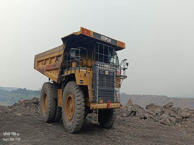 CAT 777E - Rigid dumper/ Rock truck: picture 4 CAT 777E - Rigid dumper/ Rock truck: picture 4