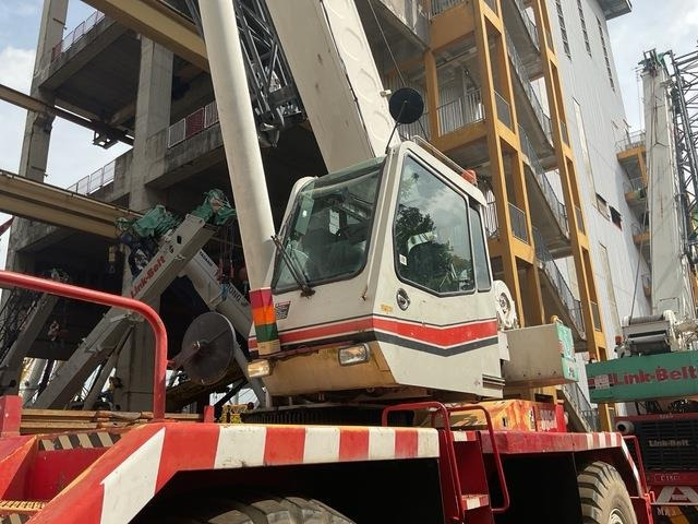 Rough terrain crane Link-Belt RTC8050-2: picture 22