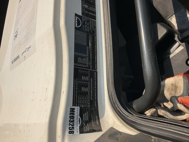 MAN TGA33.360 - Garbage truck: picture 5 MAN TGA33.360 - Garbage truck: picture 5