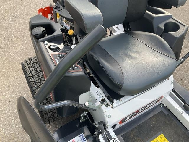 Leasing of Bobcat ZT3000 Bobcat ZT3000: picture 13 Leasing of Bobcat ZT3000 Bobcat ZT3000: picture 13