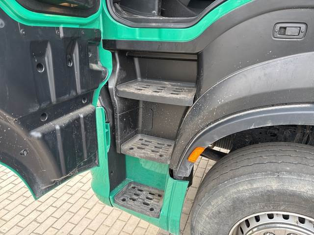 Leasing of  Iveco X-Way 570 Iveco X-Way 570: picture 12