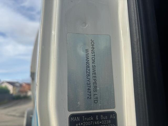 MAN TGM18.290 - Road sweeper: picture 5 MAN TGM18.290 - Road sweeper: picture 5