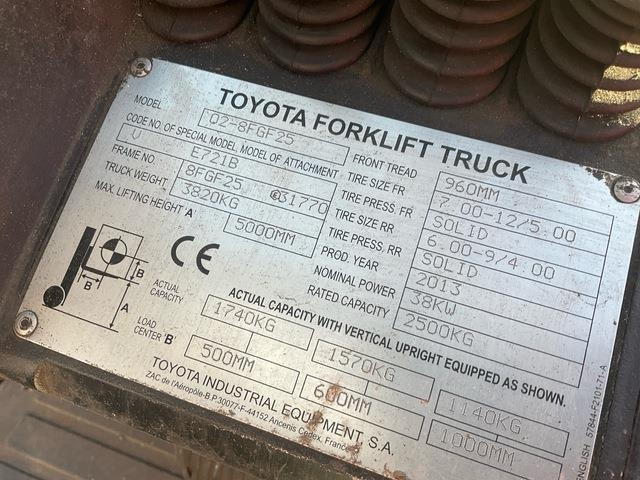 Toyota 02-8FGF25 - Forklift: picture 5 Toyota 02-8FGF25 - Forklift: picture 5