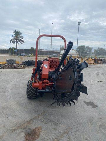 Ditch Witch RT45 - Trencher: picture 3 Ditch Witch RT45 - Trencher: picture 3
