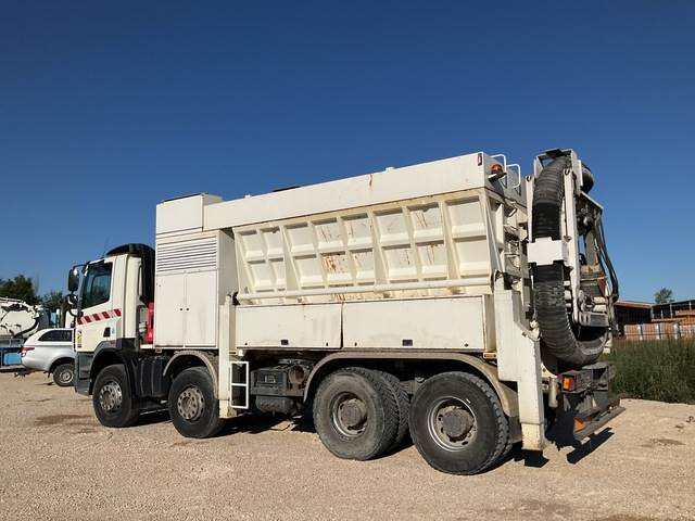 DAF CF85.460 - Crawler excavator: picture 2 DAF CF85.460 - Crawler excavator: picture 2