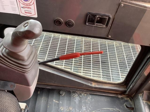 Crawler excavator Hitachi EX1200-6: picture 17 Crawler excavator Hitachi EX1200-6: picture 17