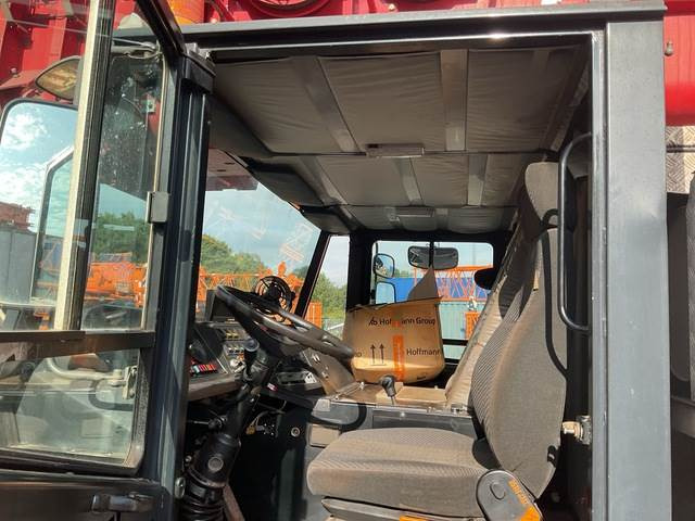 All terrain crane Terex Demag AC80-1: picture 12