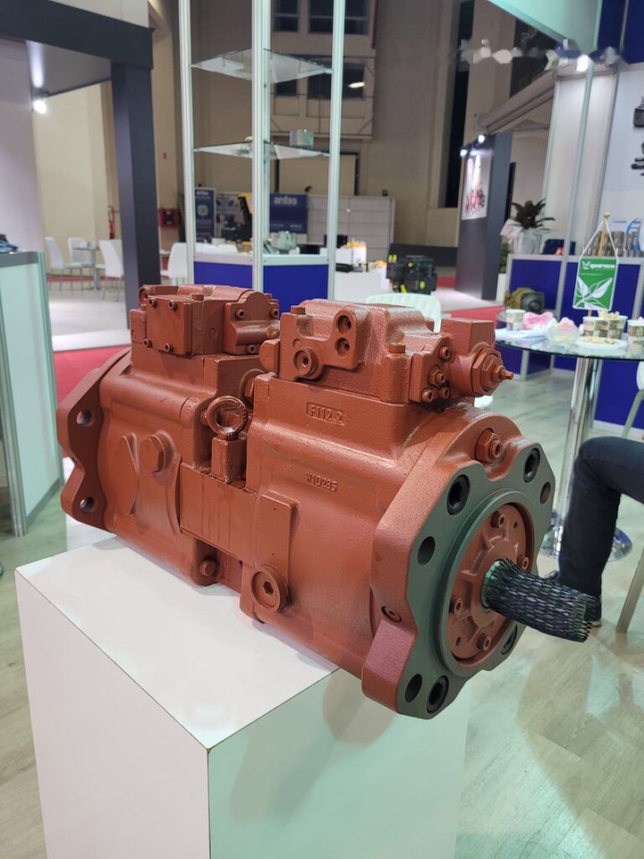 Kawasaki K3V112DT-HNOV - Hydraulic pump for Excavator: picture 2 Kawasaki K3V112DT-HNOV - Hydraulic pump for Excavator: picture 2