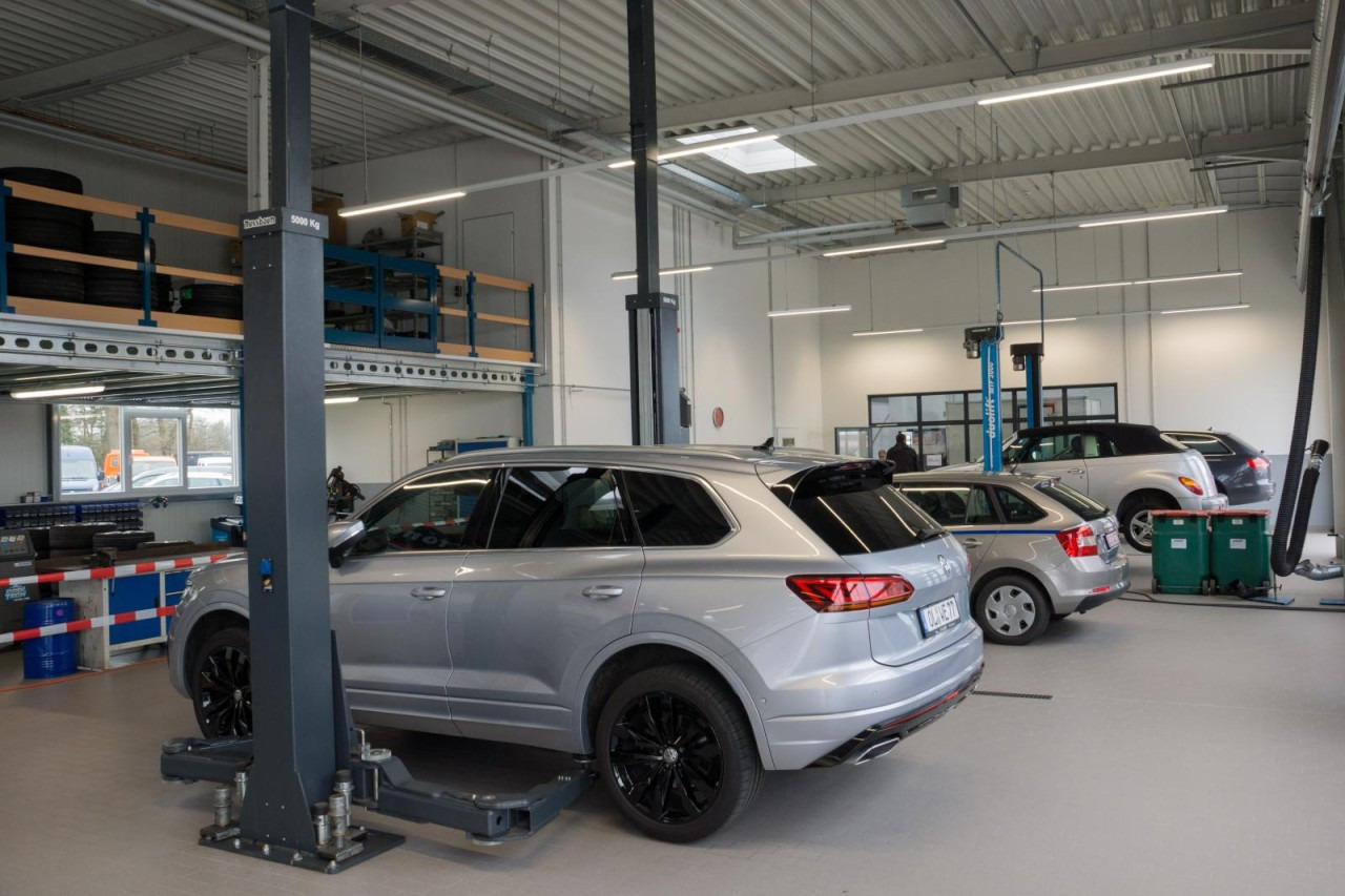 Open body delivery van, Combi van Man TGE 3.140 Doka LR L4 AHK KLIMA TEMPOMAT: picture 6