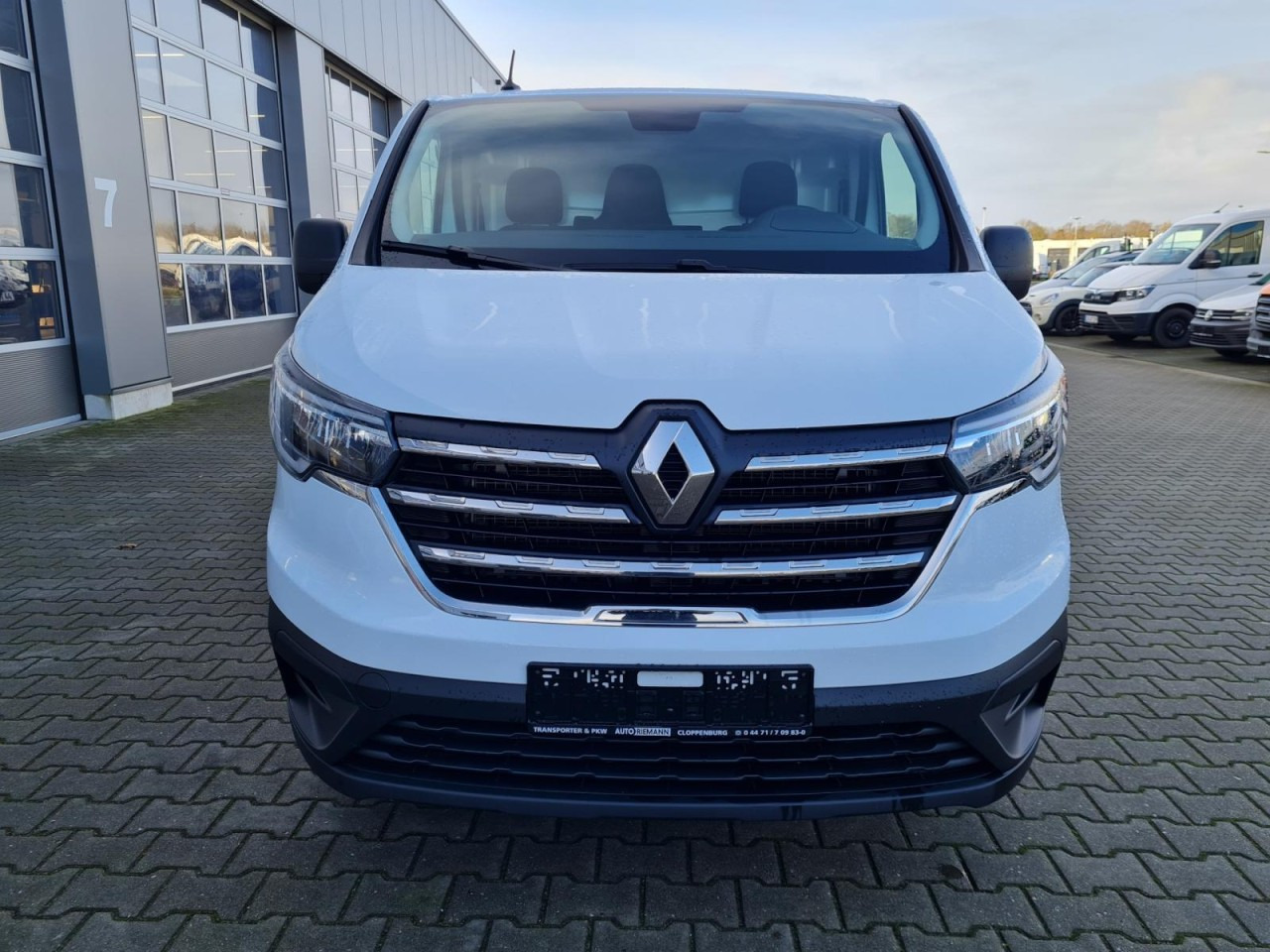 Renault Trafic Kühlkasten L2 Frischdienst 3.07 to TEMPOMAT - Refrigerated van: picture 2 Renault Trafic Kühlkasten L2 Frischdienst 3.07 to TEMPOMAT - Refrigerated van: picture 2