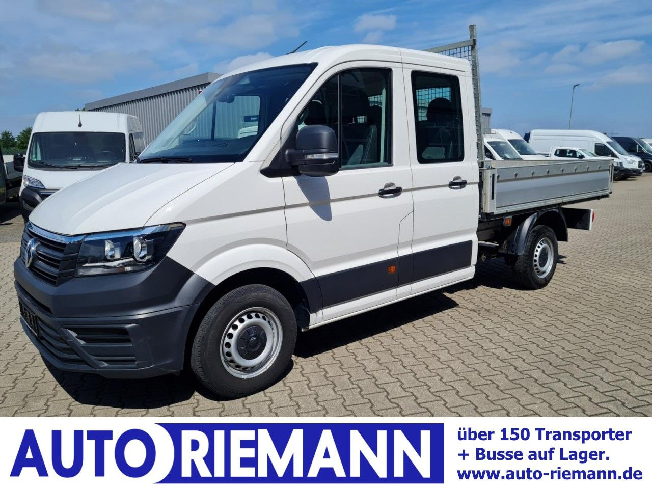 Volkswagen Crafter 35 Doka MR 7-Sitze AHK KLIMA KOMFORT - Open body delivery van: picture 1 Volkswagen Crafter 35 Doka MR 7-Sitze AHK KLIMA KOMFORT - Open body delivery van: picture 1