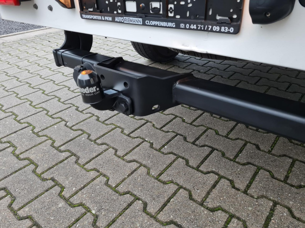 Leasing of  Volkswagen Crafter 35 Doka MR Pritsche AHK Klima 7 Sitzer Volkswagen Crafter 35 Doka MR Pritsche AHK Klima 7 Sitzer: picture 16